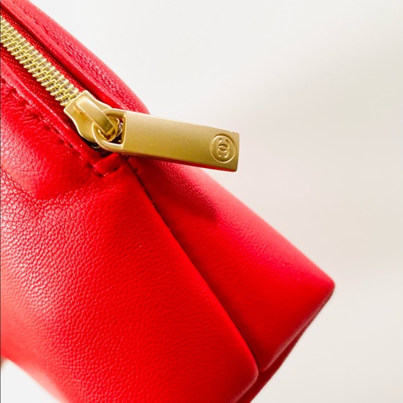 ***SOLD*** Chanel Shine Bright Lip Set - Picture 4 of 8